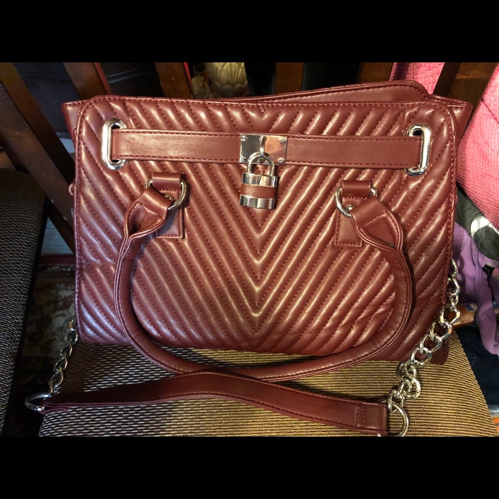 Handbag/shoulder 💼